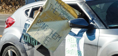 »Bringt sie nach Hause«: Protestkarawane am 12. Februar in Phila...