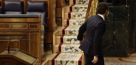 Pablo Casado verabschiedet sich von der Spitze der spanischen Re...