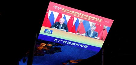Gegen westliche Strafmaßnahmen: Virtuelles Treffen zwischen Xi u...