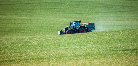 Kali und Phosphor, der »Treibstoff« für die bäuerliche Ernte, wi...
