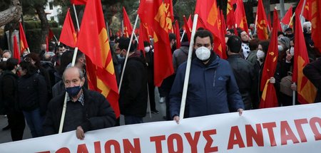 Antikriegsdemonstration von Mitgliedern der Kommunistischen Part...
