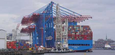 Schon 2014 hatte sich der Containerverkehr zwischen Hamburg und ...