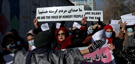 Protest von Frauen in Kabul am 28. Dezember 2021