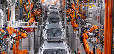 Die BMW-Produktion in München steht still, denn Kabelbäume aus d...