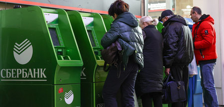 SWIFT war gestern: Russische Banken nutzen dieser Tage einheimis...