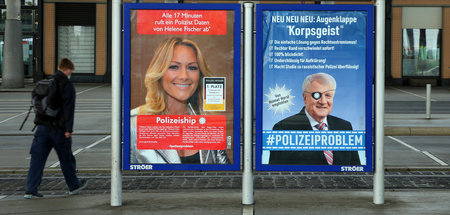 »Adbusting«-Plakate in Kassel (2021) »Adbusting«-Plakate in Kassel (2021)