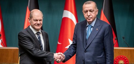 Deutsch-türkische Waffenbrüderschaft bleibt stabil: Scholz zum A