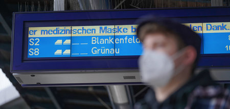Vorerst weiter Maskenpflicht im öffentlichen Personennahverkehr ...