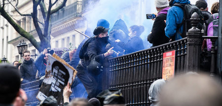 Protest gegen eine Aktion des identitär-rassistischen »Collectif...