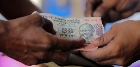 »Strategische Bedeutung in der Region«: 50-Rupien-Schein an eine...