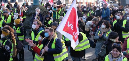 Kampfbereit: Kitabeschäftigte streiken am 8. März in Kassel