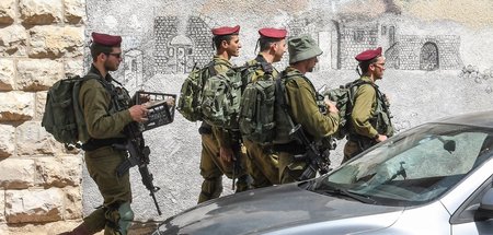 Ständige Besatzung: Israelische Soldaten patrouillieren in Hebro...