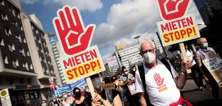 Protest gegen hohe Mieten, Gentrifizierung und Zwangsräumungen (...