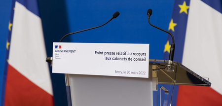 Pressekonferenz der französsichen Regierung am Mittwoch in Paris... Pressekonferenz der französsichen Regierung am Mittwoch in Paris...