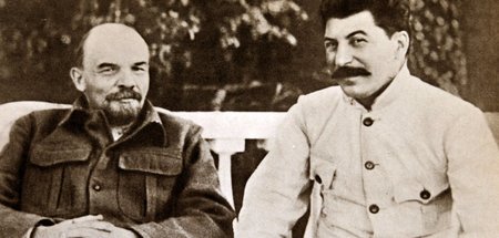 Der Mann rechts war nach Auffassung des Mannes links eher von de... Der Mann rechts war nach Auffassung des Mannes links eher von de...