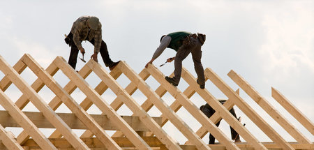 Kaum mehr finanzierbar: Rohstoffe für Neubauten von Ein- und Meh...