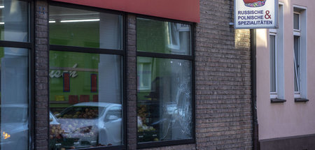 Ziel rassistischer Attacke: Polnisch-russischer Supermarkt in Ob... Ziel rassistischer Attacke: Polnisch-russischer Supermarkt in Ob...