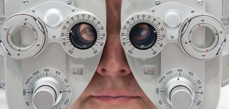 Optikindustrie_65149172.jpg