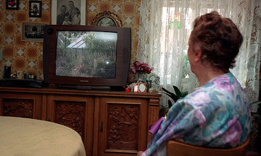 Die Vergangenheit in der Gegenwart: Fernsehen als Tor zur Welt Die Vergangenheit in der Gegenwart: Fernsehen als Tor zur Welt