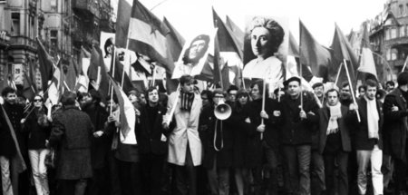 Wo gehört man hin? Demonstration der Studenten der Technischen U... Wo gehört man hin? Demonstration der Studenten der Technischen U...