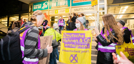 Beteiligt man sich an der Verschleppung des Volksentscheids oder... Beteiligt man sich an der Verschleppung des Volksentscheids oder...