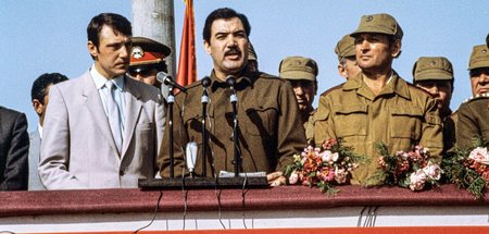 Nadschibullah im Oktober 1986 bei der Verabschiedung sowjetische...