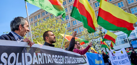 Europaweit gab es spontane Demonstrationen gegen den türkischen ...