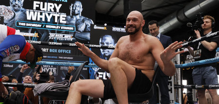 Der König ist nackt (na ja, fast): Tyson Fury hält Hof (19.4.202...