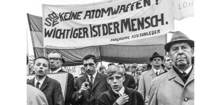 Atomkriegsgefahr und Widerstand gegen die Nuklearbewaffnung blie...