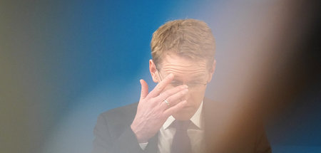 Schleswig-Holsteins Ministerpräsident Daniel Günther (CDU, 2.2.2...