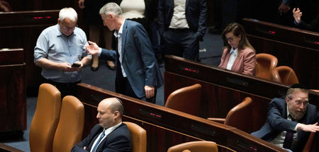 Israel_Politics_Naft_73741816.jpg
