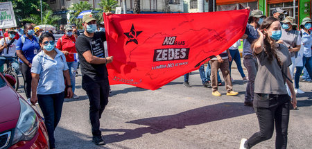 Privatstädten den Kampf angesagt: Linker Protest gegen die »Sond...