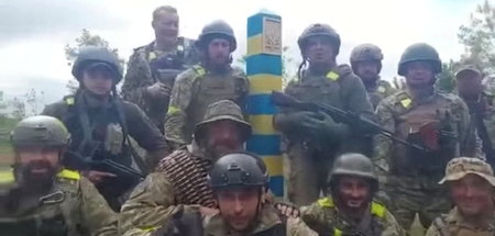 An der Grenze? Aus dem Twitter-Video vom 15. Mai An der Grenze? Aus dem Twitter-Video vom 15. Mai