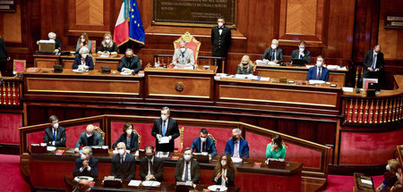 Italiens Premierminister Mario Draghi spricht im Parlament zum K...