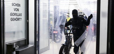 Ausnahmsweise nicht im Fokus: Kurierfahrer sind von der Massenen...