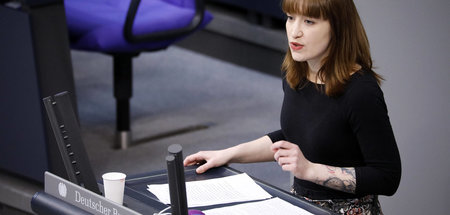 Heidi Reichinnek im Bundestag (Berlin, 17.2.2022) Heidi Reichinnek im Bundestag (Berlin, 17.2.2022)