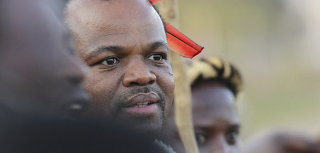 Der König von Eswatini, Mswati III., bei einem Fest im Jahr 2013 Der König von Eswatini, Mswati III., bei einem Fest im Jahr 2013