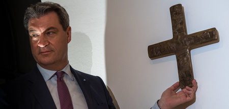 Hält am Kreuz fest: Bayerns Ministerpräsident Markus Söder (CSU)...