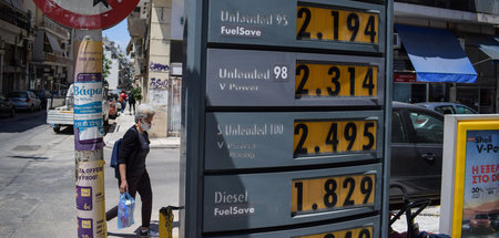 Preise zu hoch: Autofahren ist für die Mehrheit der griechischen... Preise zu hoch: Autofahren ist für die Mehrheit der griechischen...