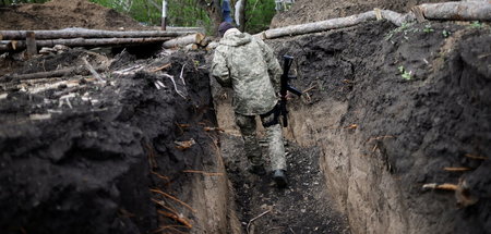 UKRAINE-CRISIS-ZAPORIZHZHIA-BASE.JPG