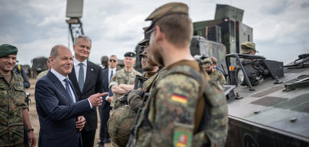 Bundeskanzler_Scholz_74086895.jpg