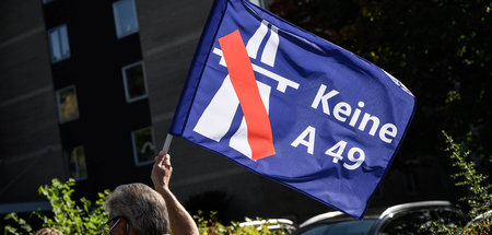 Protest gegen den Ausbau der A 49 Protest gegen den Ausbau der A 49