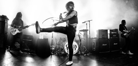 Hoch das Bein! Greta Van Fleet feiern Kinderfasching Hoch das Bein! Greta Van Fleet feiern Kinderfasching