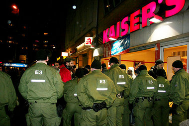 Kaiser’s dicht – Solidaritätskundgebung für die gekündigte Kassi...