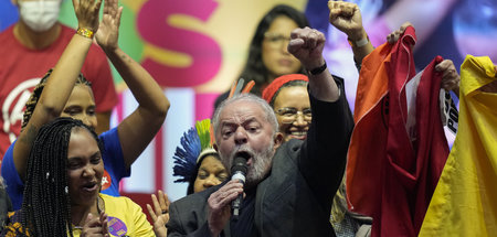 Entschlossen zum Sieg: Lula während einer Wahlkampfveranstaltung...