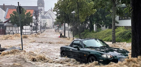 Die Flut hat auch die Stadt Rheinbach stark getroffen: Einige Ge... Die Flut hat auch die Stadt Rheinbach stark getroffen: Einige Ge...
