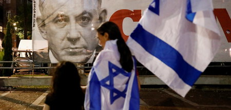 Laut aktuellen Umfragen könnte es für Benjamin Netanjahu wieder ...