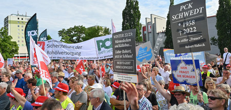 Demonstration_des_Bu_74347518.jpg