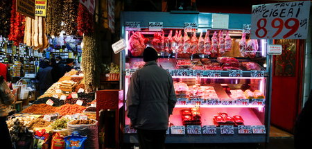 Steigen kontinuierlich an: Die Lebensmittelpreise in der Türkei ...