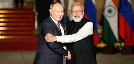 Die Wirtschaftsbeziehungen zwischen Moskau und Neu-Delhi könnten...